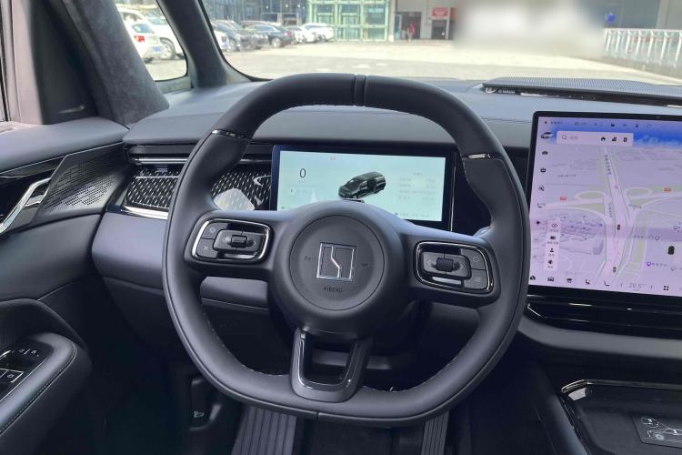 Used Zeekr 009 2024 7-Seater Aisle Version 108 kWh