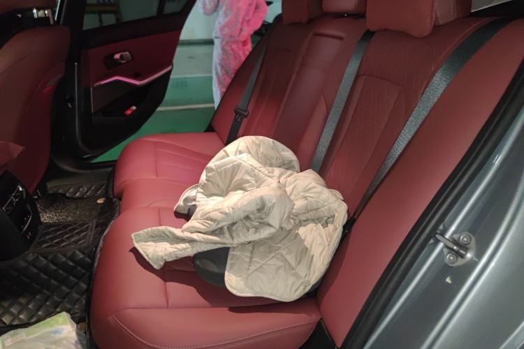 Used BMW i3 2024 eDrive 35 L