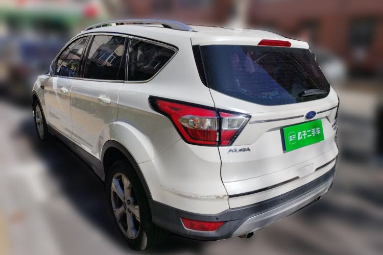 Used Ford Kuga 2017 EcoBoost 180 Two-Wheel-Drive Platinum Edition