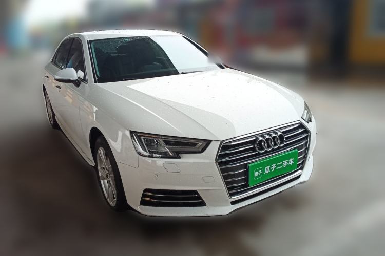 Used Audi A4L 2018 30th Anniversary Edition 40 TFSI Trendy Model Front Right 45 Deg