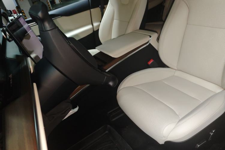 Used Tesla Model X 2023 Dual-Motor All-Wheel-Drive Version