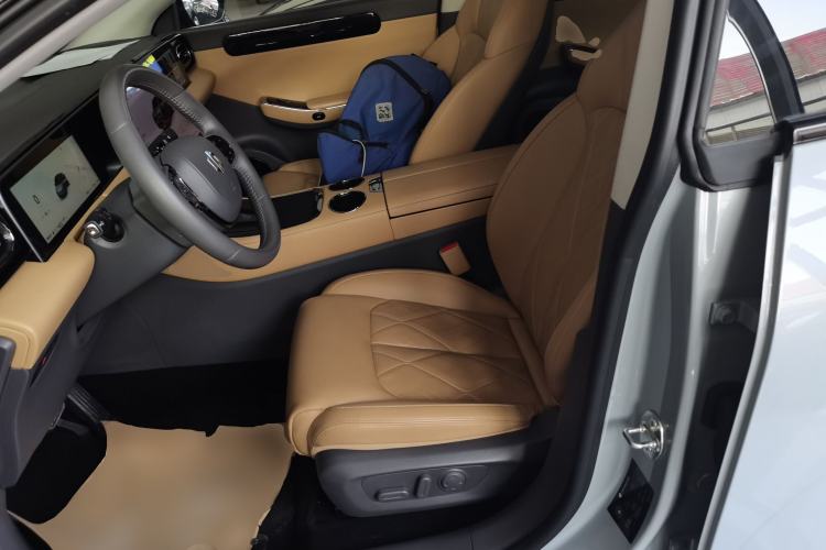 Used Leapmotor C01 2024 Range-Extended 316 Deluxe Edition