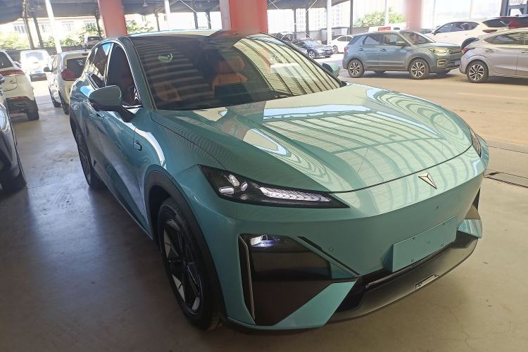 Used Deepal S07 2024 215Max Range-Extended Version Front Right 45 Deg