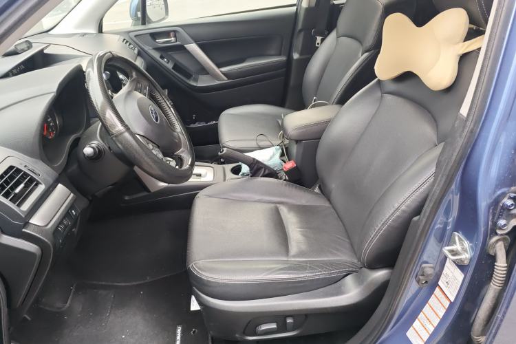 Used Subaru Forester 2014 2.0i Automatic Luxury Edition
