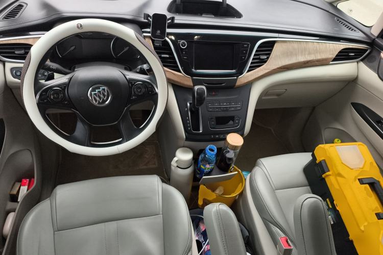 Used Buick GL8 2017 ES 28T Comfort Model China V Standard