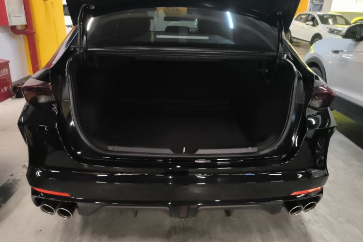 Used GAC Trumpchi EMPOW 2021 270T DCT J15 Version Trunk