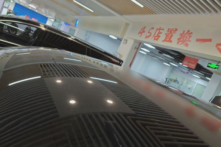 Used Li Auto L8 2023 Pro Model Roof