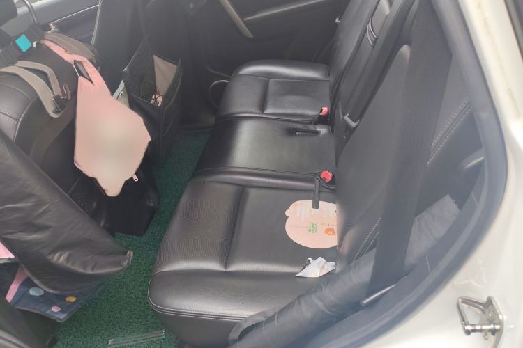 Used Chevrolet Captiva 2014 2.4L 4x4 Flagship Edition 7 Seats
