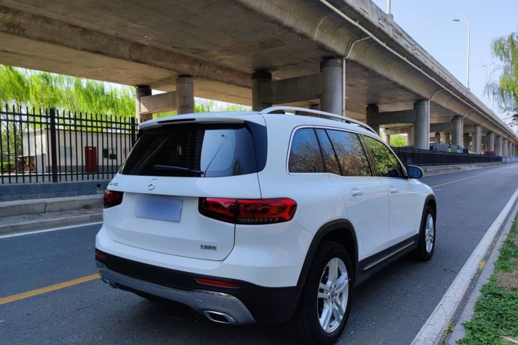 Used Mercedes-Benz GLB 2023 Refreshed GLB 200 Dynamic Edition Exterior 6