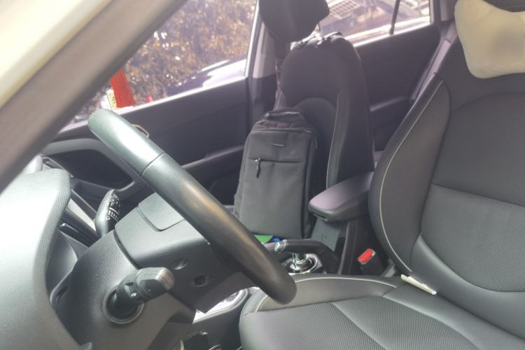 Used Hyundai ix25 2015 1.6L Automatic Two-Wheel Drive Smart GLS Trim
