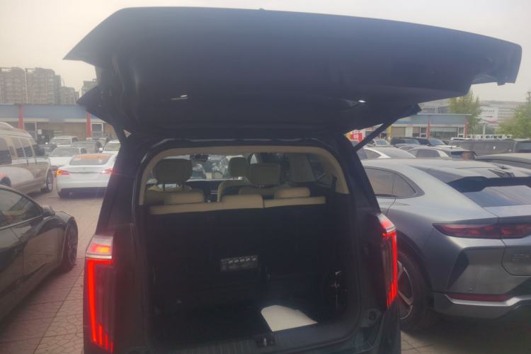 Used GAC Trumpchi E9 2023 E9 MAX Trunk