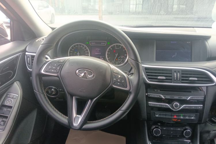 Used Infiniti QX30 2017 1.6T Two-Wheel Drive Fashion Edition