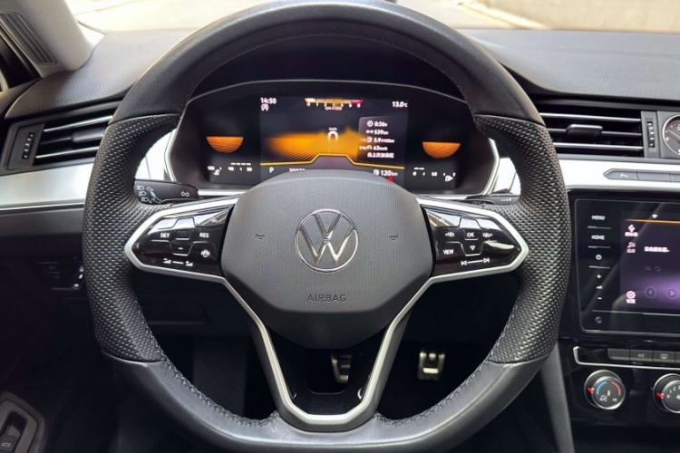 Used Volkswagen Magotan 2025 Zhongxiang Version 280TSI DSG Comfort Edition
