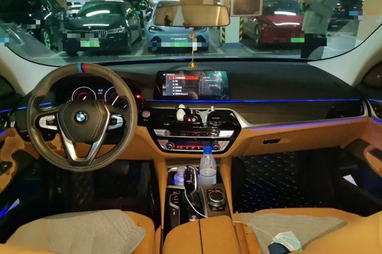 Used BMW 6 Series GT 2019 630i Luxury Design Package Center Console