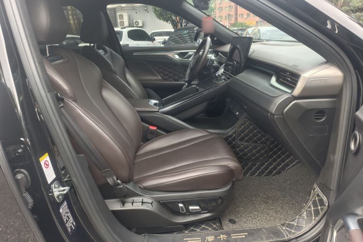 Used Wey Mocha 2021 2.0T Two-Wheel-Drive Ultra-Strong Version
