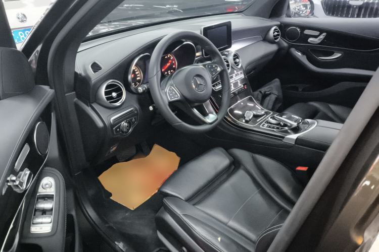 Used Mercedes-Benz GLC 2017 GLC 260 4MATIC Dynamic Edition