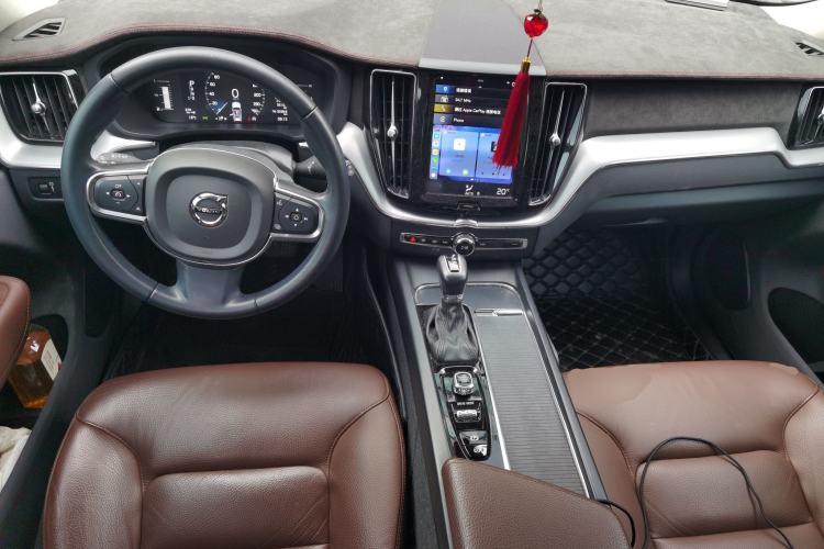 Used Volvo XC60 2020 T5 4x4 Zhiyi Luxury Edition