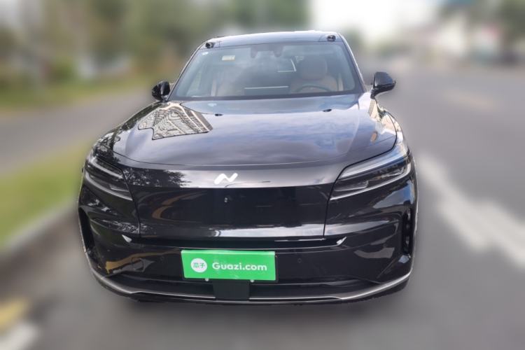 Used ONVO Luxeed L90 2025 Model—Max Six-Seater Version
