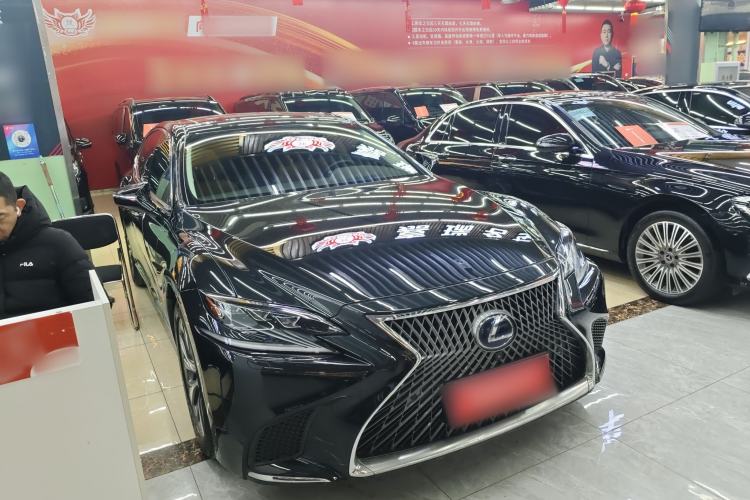 Used Lexus LS 2020 500h Excellence Edition China VI standard