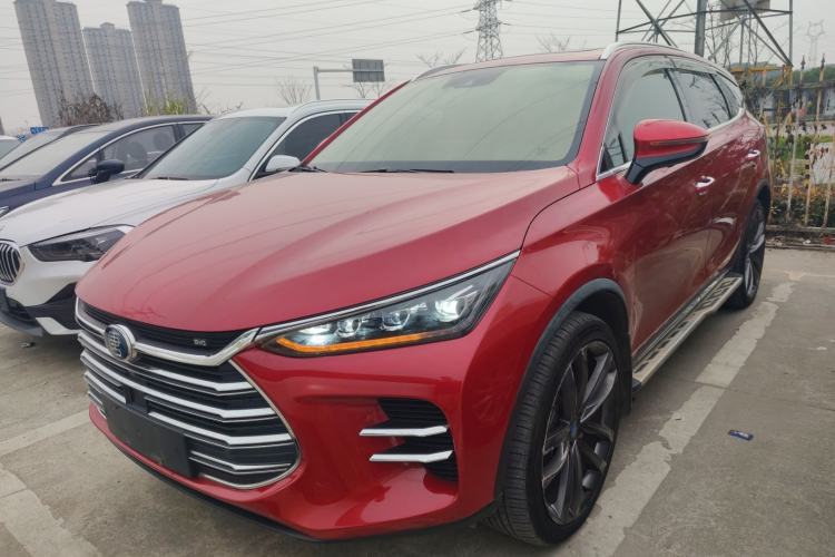 Used BYD Tang New Energy 2018 DM 2.0T All-Wheel Drive Smart Connectivity Luxury Model 7 Seats China V Emission Standard