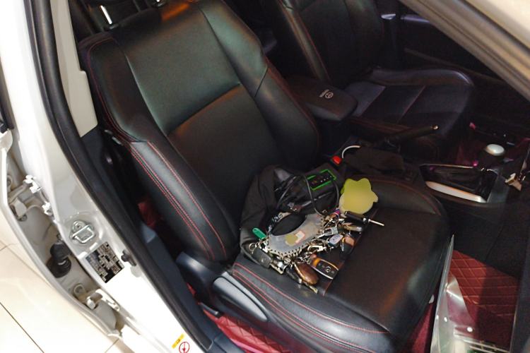 Used Toyota Levin 2017 Revised 185T CVT Elite Edition China V Standard Right Front Seat