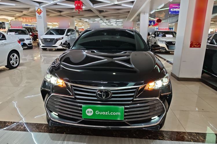 Used Toyota Avalon 2019 2.0L Luxury Edition China VI Standard Front