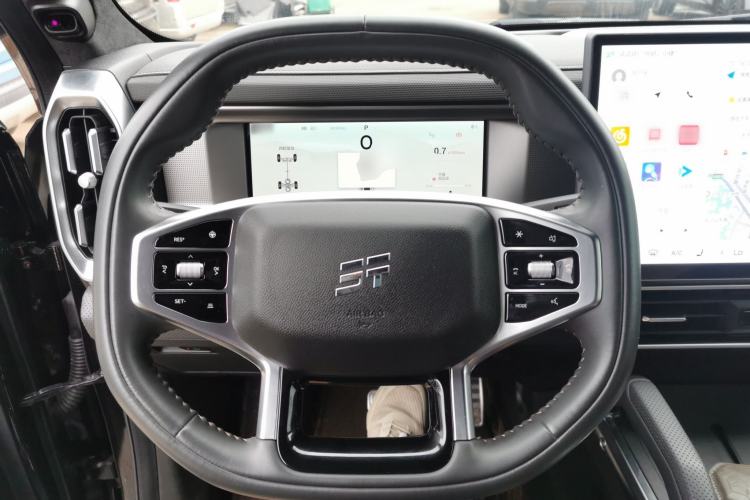 Used JETOUR Traveler 2023 2.0T All-Wheel Drive Conquer PRO