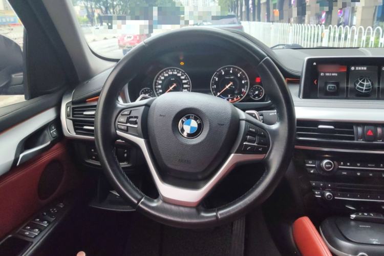 Used BMW X6 
