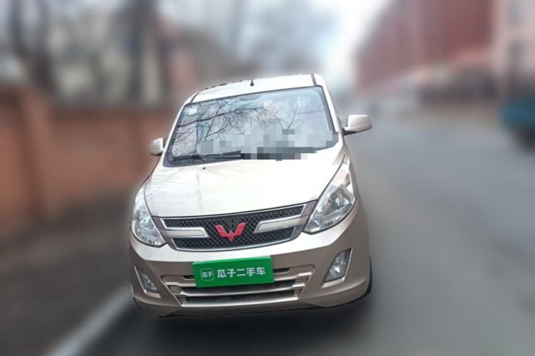 Used Wuling Rongguang V 2015 1.2L Standard Version Front