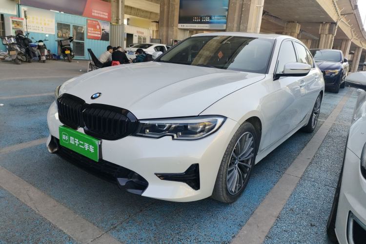 Used BMW 3 Series 2022 320i Sport Package