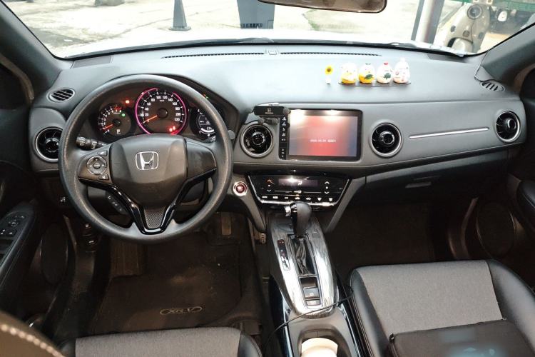 Used Honda XR-V 2020 220TURBO CVT Luxury Edition Center Console