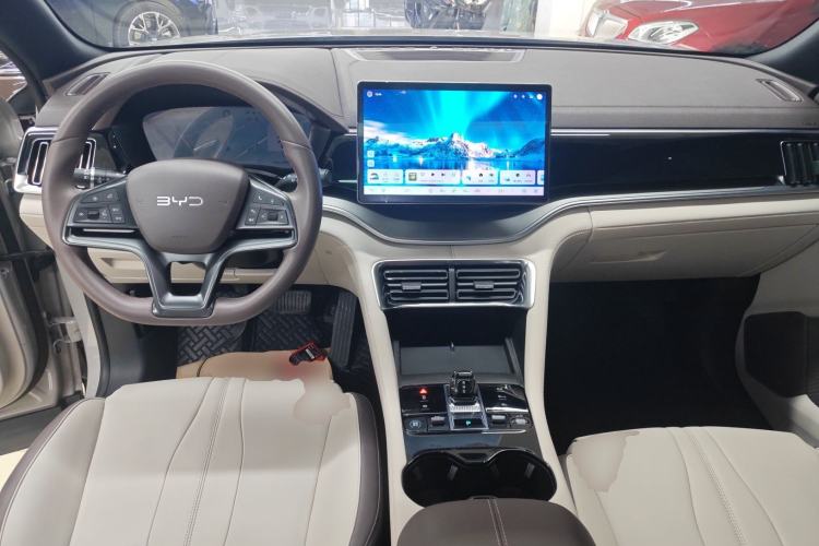 Used BYD Song PLUS New Energy 2025 EV 520km Luxury Version
