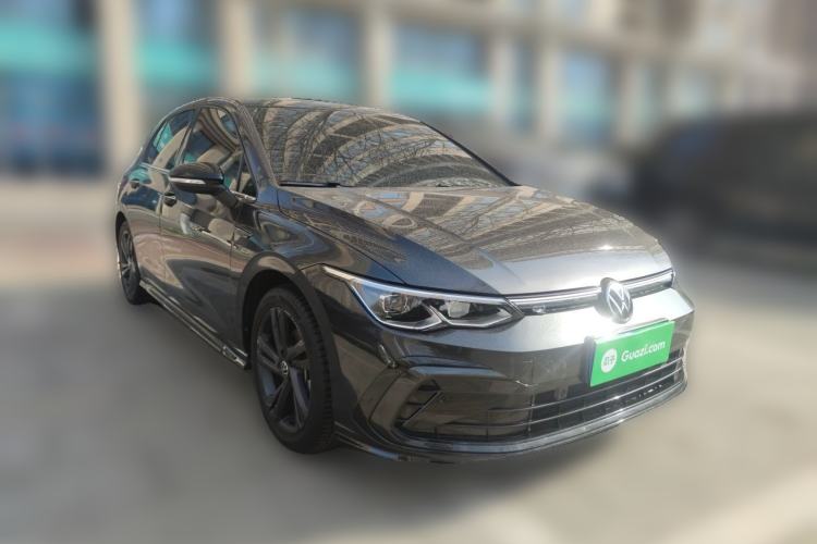 Used Volkswagen Golf 2023 280TSI DSG R-Line Lite Front Right 45 Deg