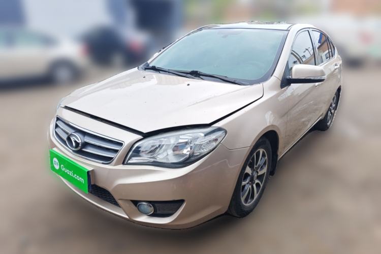 Used Soueast V6 Lingshi 2014 1.5L Manual Luxury Edition for Women