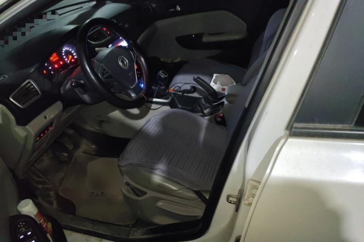 Used Dongfeng Aeolus L60 2015 1.8L Manual New Enjoyment Version
