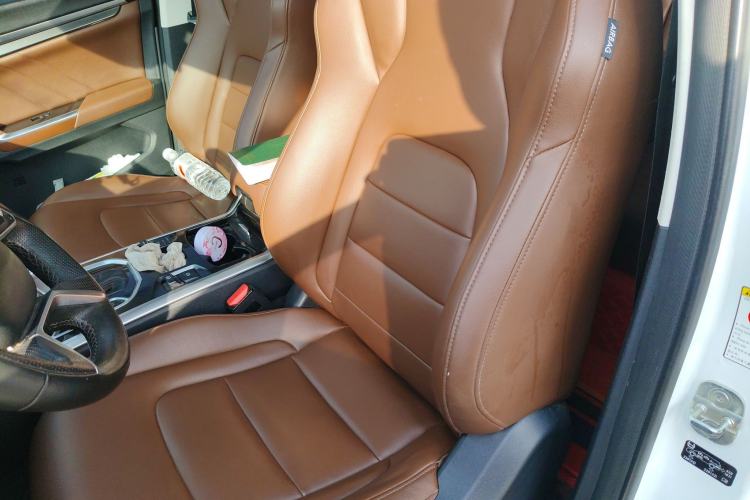 Used Haval H4 2018 Red-Label 1.5 GDIT DCT Fashion Edition
