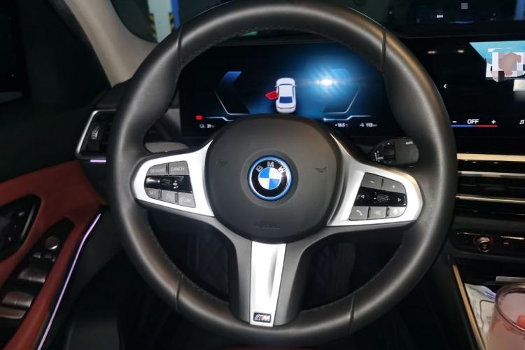 Used BMW i3 2024 eDrive 35 L
