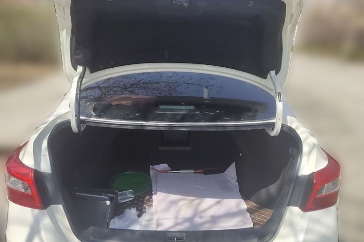 Used Nissan Sylphy 2022 Classic 1.6XL CVT Luxury Edition Trunk