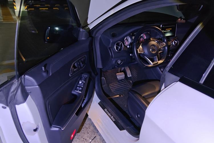 Used Mercedes-Benz CLA 2016 CLA 260 4MATIC
