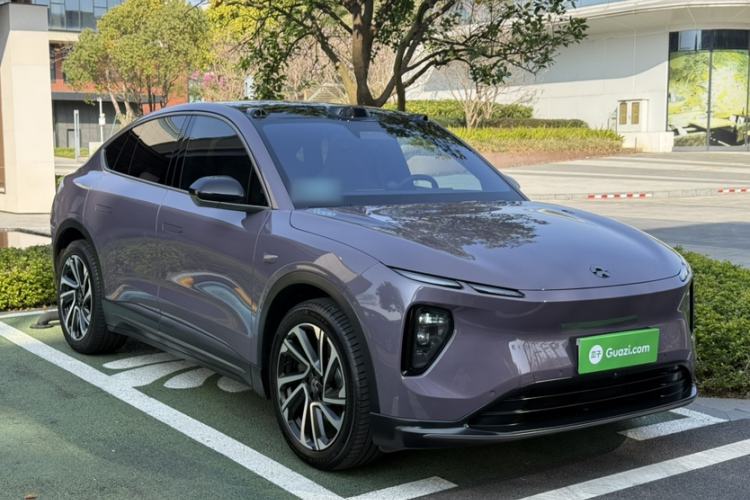 Used Nio EC6 2024 75 kWh Exterior 2