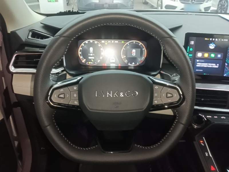 Used Lynk & Co 06 2023 Remix 1.5T Shero — 10