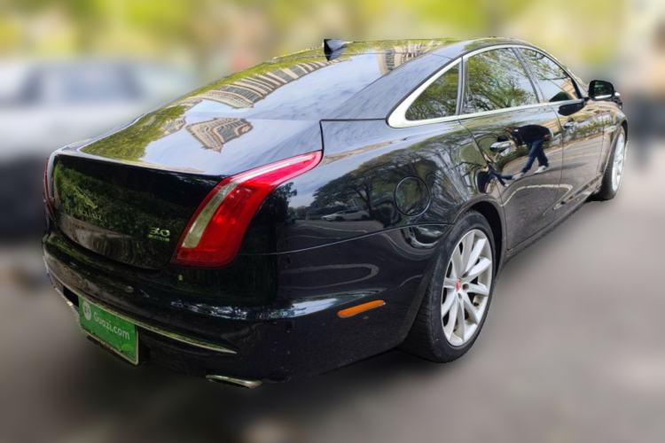 Used Jaguar XJ 2016 XJL 3.0 SC Four-Wheel Drive Panoramic Business Edition