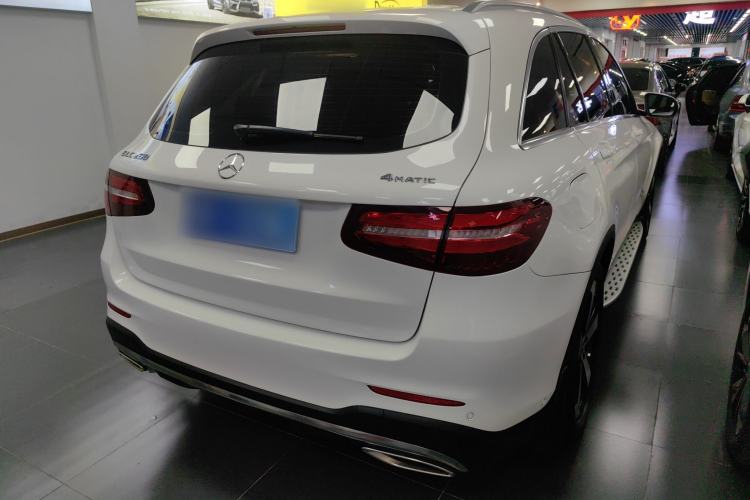 Used Mercedes-Benz GLC 2018 Facelift GLC 260 4MATIC Luxury Edition
