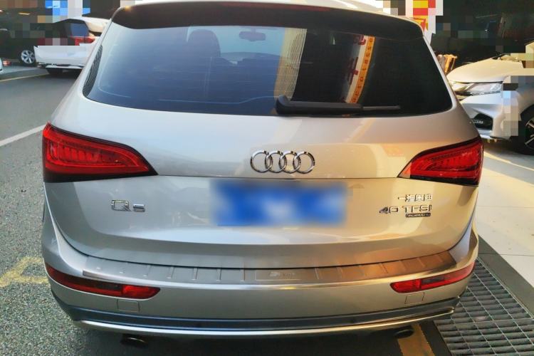 Used Audi Q5 2017 Plus 40 TFSI Technology Model