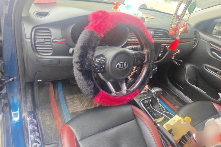 Used Kia KX Cross 2017 1.4L AT GLS