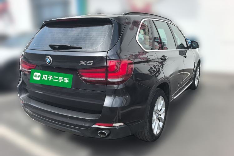 Used BMW X5  Rear Right 45 Deg