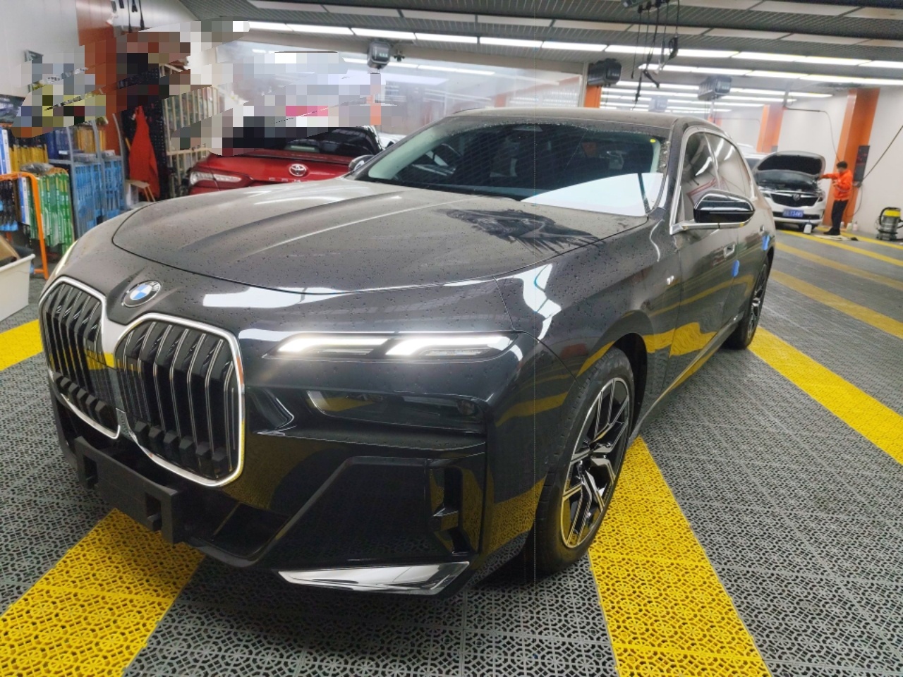 Parte inferior delantera