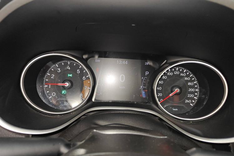 Used Jeep Compass 2017 200T Automatic Family Edition