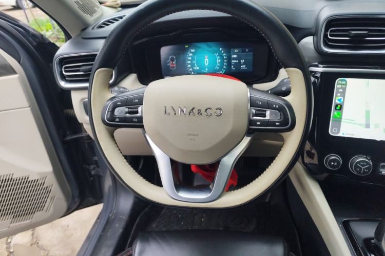 Used Lynk & Co 02 2018 1.5T DCT Two-Wheel Drive Zhaopu Version China V Standard