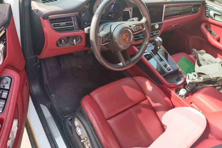 Used Porsche Macan 2022 Macan S 2.9T Center Console